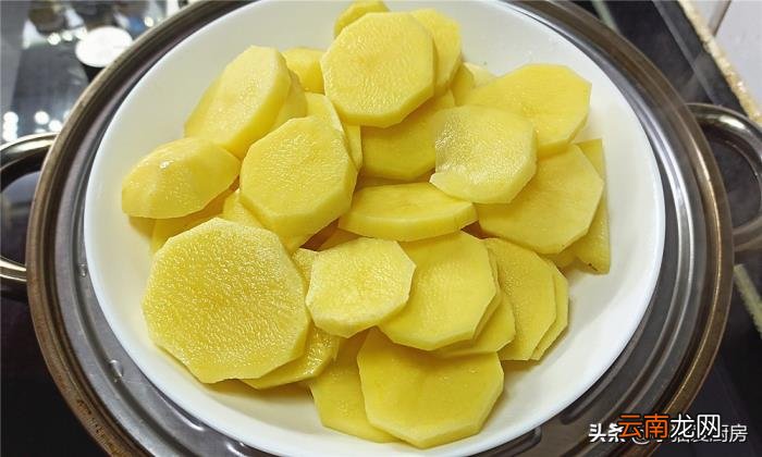 炸土豆饼炸土豆饼怎么做