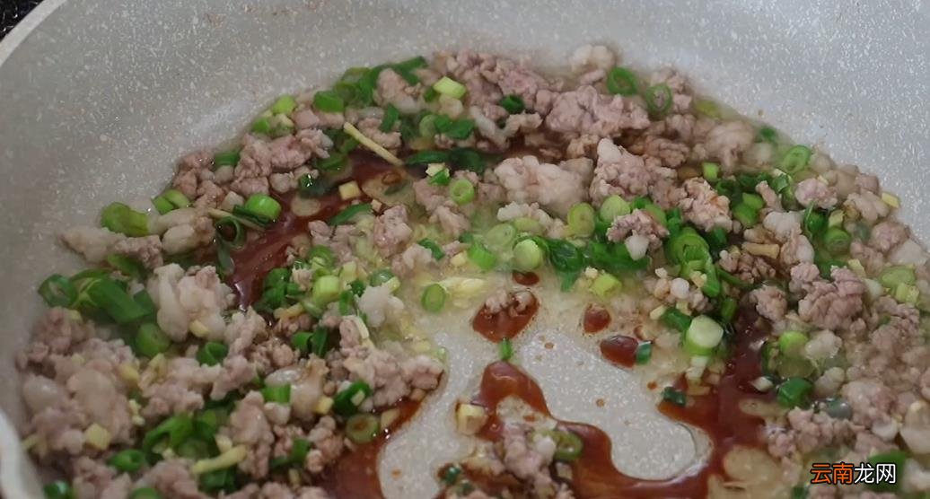 做包子技术窍门学会这4个做包子技巧比早餐店还好吃