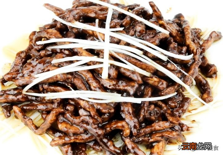 食材简单又易学新手一学就会 京酱肉丝的家常做法