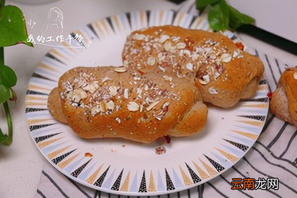 简单的家常减脂全麦面包的做法 全麦面包的家常做法