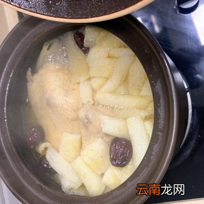 竹荪老母鸡汤这样做超好喝 竹荪鸡汤的家常做法