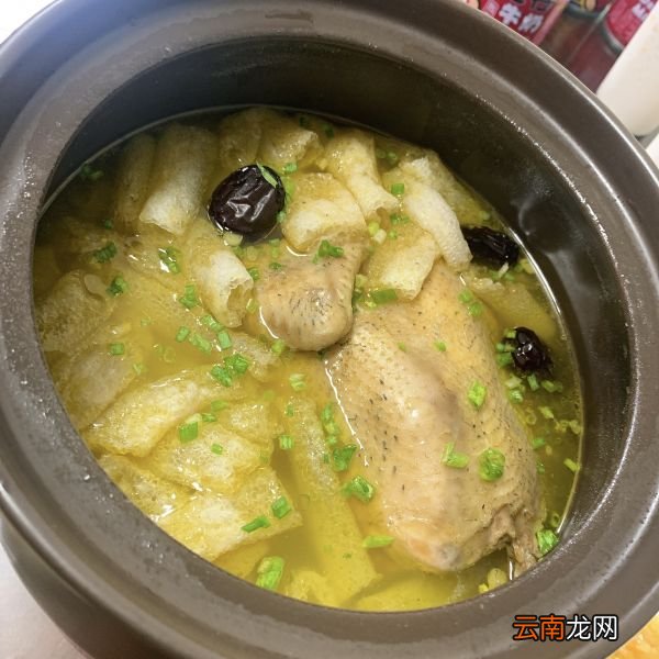 竹荪老母鸡汤这样做超好喝 竹荪鸡汤的家常做法