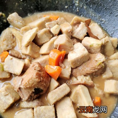 荔浦芋头炖肉的家常做法 荔浦芋头怎么煮的家常做法