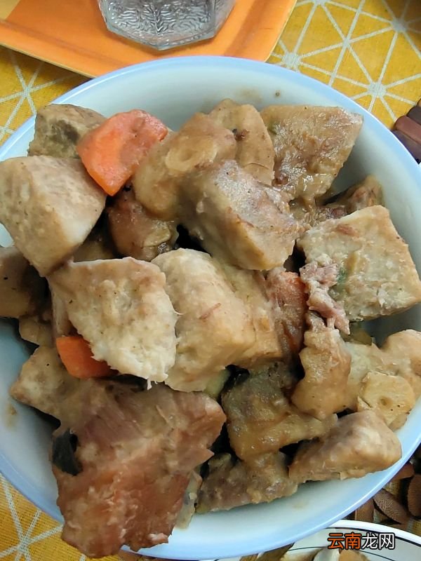 荔浦芋头炖肉的家常做法 荔浦芋头怎么煮的家常做法