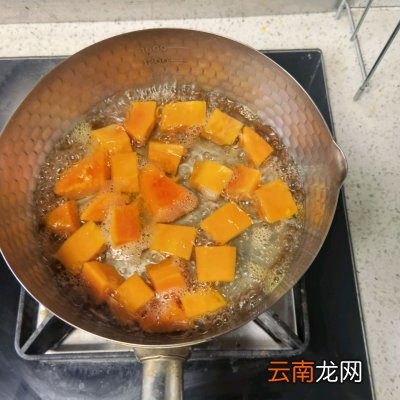 手把手教你做牛奶炖木瓜 木瓜炖牛奶的做法