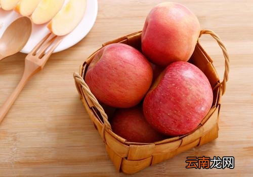 圣诞节还是平安夜吃苹果,平安夜吃苹果还是蛇果