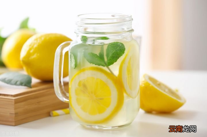 柠檬水可以减肥吗 柠檬水的正确泡法减肥