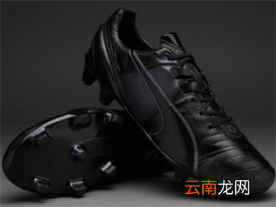 彪马足球鞋适合什么脚型