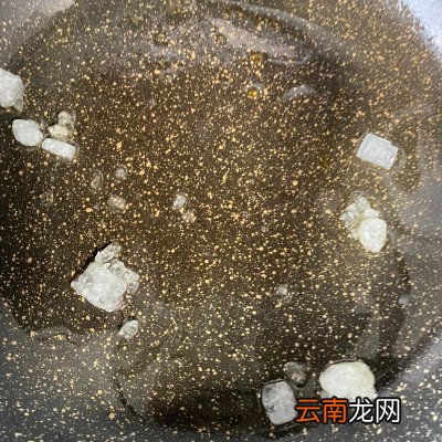 家喻户晓的土豆烧鸡块 土豆炖鸡的家常做法