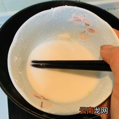 一定要收藏的青椒炒猪肝 青椒炒猪肝的做法