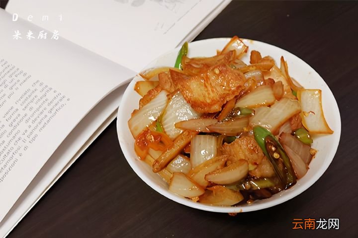 做法简单味道美 洋葱炒肉的家常做法