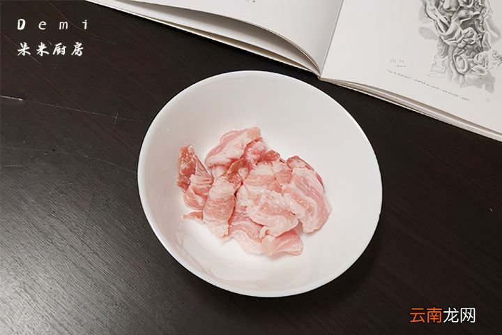 做法简单味道美 洋葱炒肉的家常做法