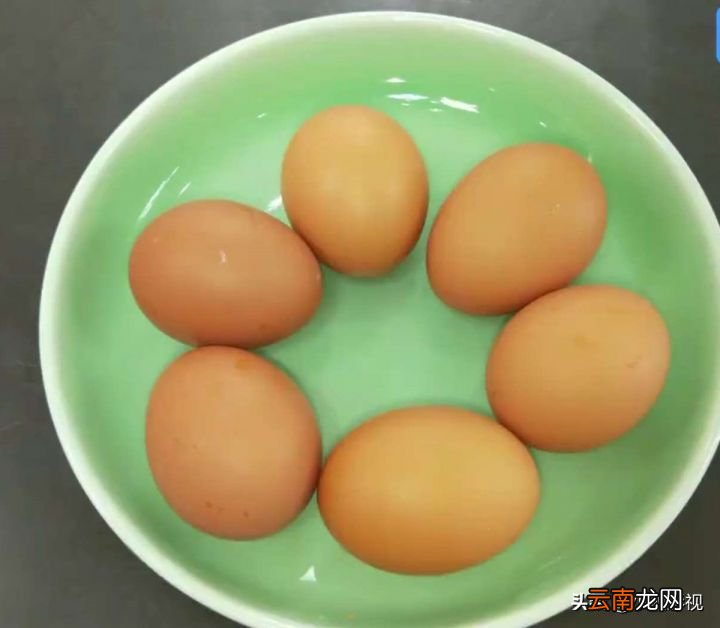 做法简单掌握这一步就够 炒鸡蛋的做法