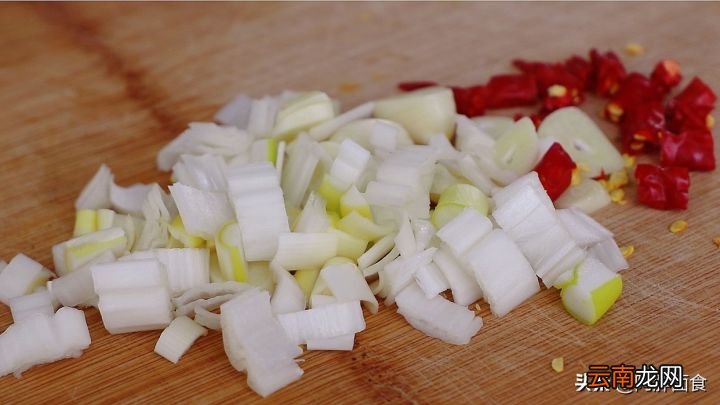 教会你吃1次就忘不了 醋溜白菜的做法