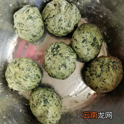 爱心早餐省时做 红薯叶窝窝头怎么做好吃又简单