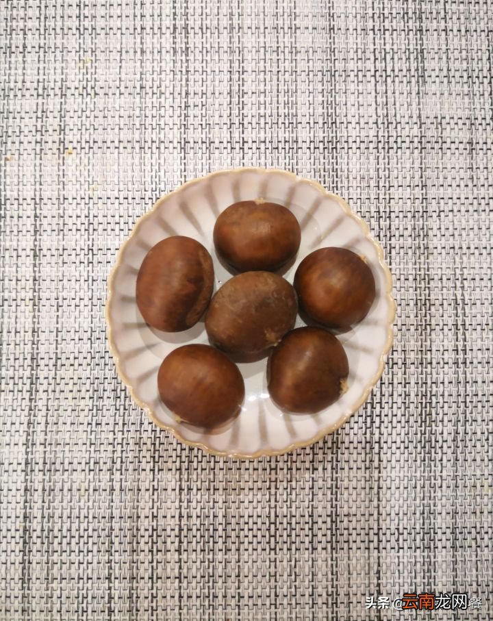 教你自制杂粮饭包 饭包的家常做法