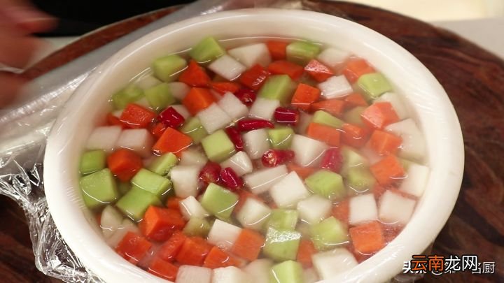 家常泡菜最好吃的做法 泡菜的制作方法家用
