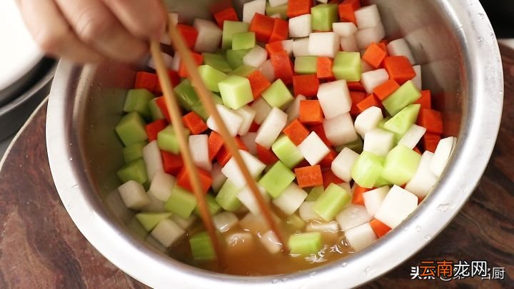 家常泡菜最好吃的做法 泡菜的制作方法家用