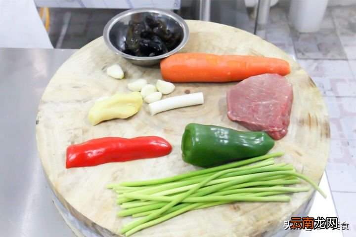 简单易学色香味俱全 鱼香肉丝的家常做法