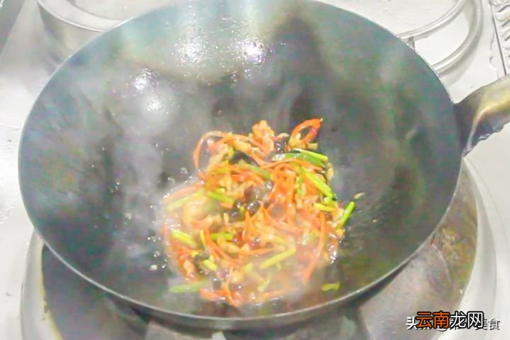 简单易学色香味俱全 鱼香肉丝的家常做法