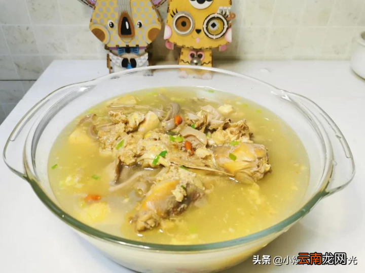 好喝的猪肚鸡汤怎么做 猪肚鸡汤怎么煲才好喝