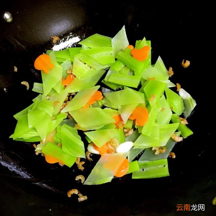 莴笋最好吃的做法 莴笋怎么炒好吃