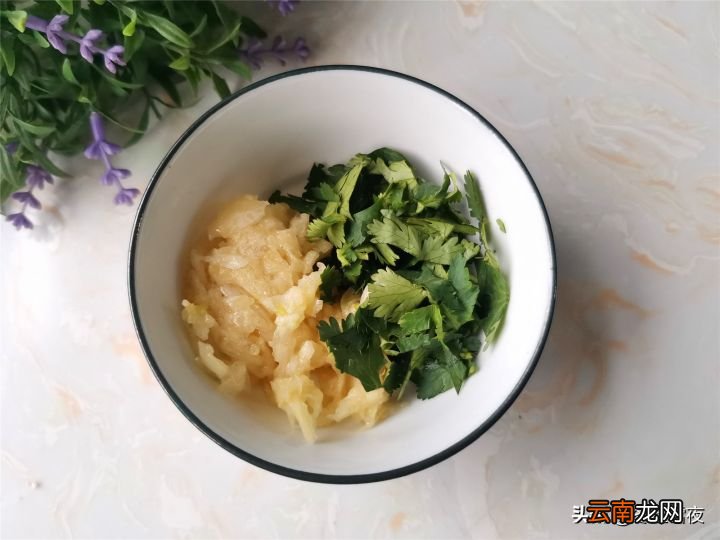 东北蒜泥血肠的家常做法 蒜肠的做法及配方