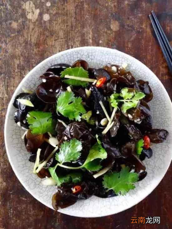 吃哪些食物是补钙的 别再只喝骨头汤了