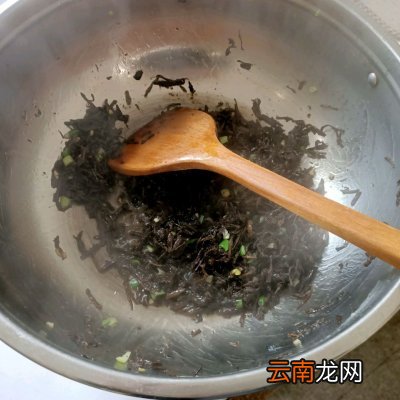 学会这样做梅菜扣肉秒变大厨 梅菜扣肉的制作方法