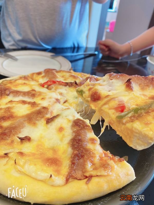 简单的家庭版Pizza做法 披萨怎么做家庭做法