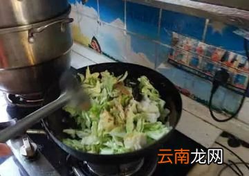 卷心菜怎么做好吃法 和它一起炒比肉都好吃