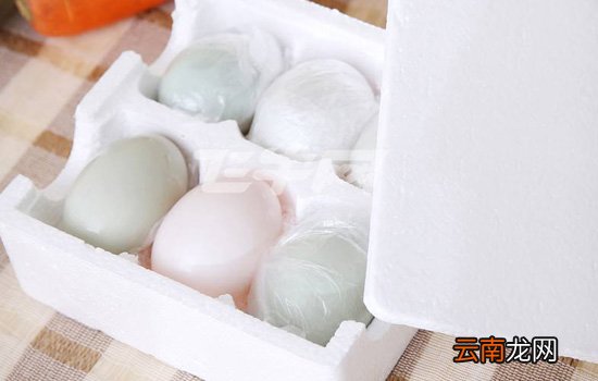 咸鸭蛋煮熟后能保存多久 咸鸭蛋煮好了怎么保存