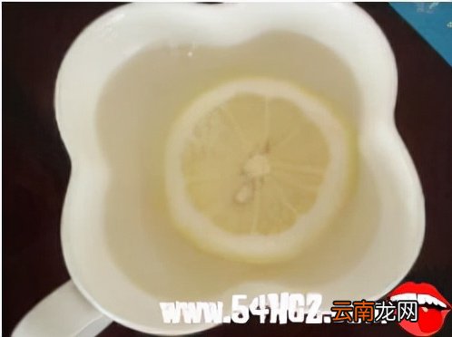 柠檬水怎么做好喝 柠檬水怎么做