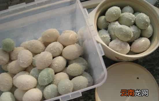 一斤鸭蛋放多少盐 腌咸鸭蛋放盐比例