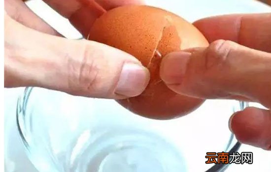 煎荷包蛋的技巧 什么调料会使荷包蛋更好吃