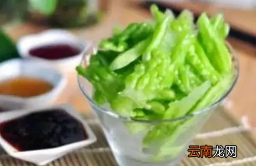 经常吃苦瓜有什么好处 夏天正是吃苦瓜的时候哟