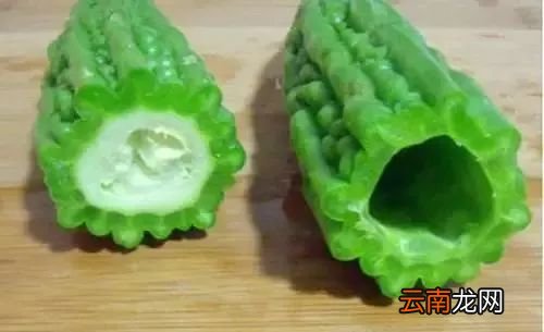 经常吃苦瓜有什么好处 夏天正是吃苦瓜的时候哟