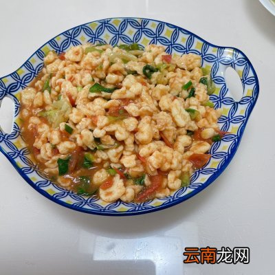 家喻户晓的疙瘩汤家常做法 疙瘩汤的家常做法