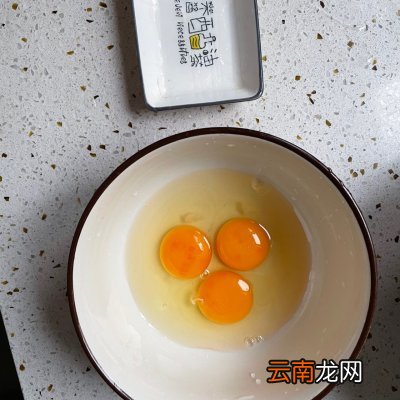 家喻户晓的疙瘩汤家常做法 疙瘩汤的家常做法
