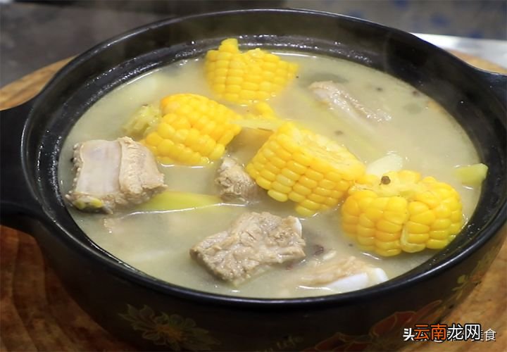 玉米排骨最家常做法 排骨汤怎么炖最有营养