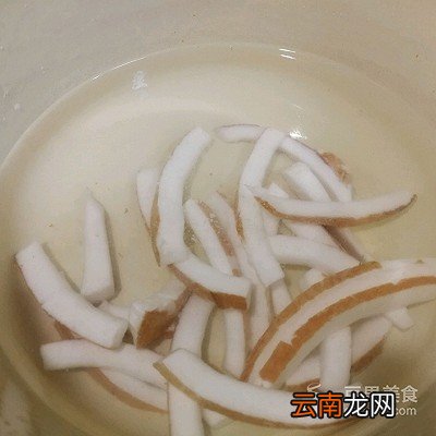 椰子鸡的做法步骤 椰子鸡的做法