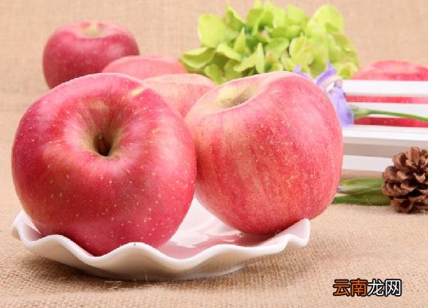 女性经期适合吃的水果与不能吃的水果 来大姨妈可以吃菠萝蜜吗