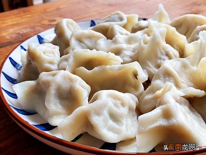 饺子皮用硬面还是软面 饺子皮怎么和面