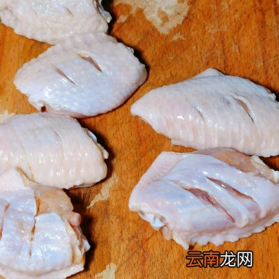 简单易做的烤鸡翅 烤鸡翅用烤箱多少度多少分钟