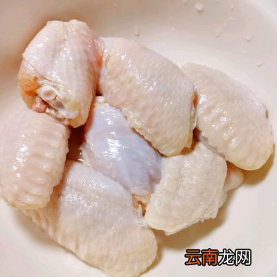 简单易做的烤鸡翅 烤鸡翅用烤箱多少度多少分钟