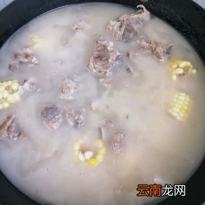 一学就上手的清炖排骨汤 清炖排骨的家常做法