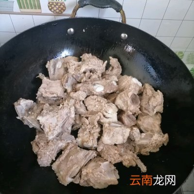 一学就上手的清炖排骨汤 清炖排骨的家常做法