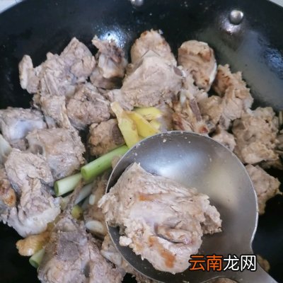 一学就上手的清炖排骨汤 清炖排骨的家常做法