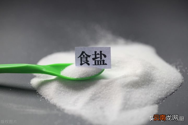 记住三放两不放好吃接地气 炖牛肉放什么调料