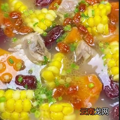 玉米排骨汤清甜营养又健康 排骨和什么炖最有营养